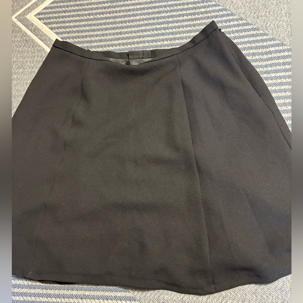 💘 5 for $25 / Size 14 Karen Scott Black Skirt
